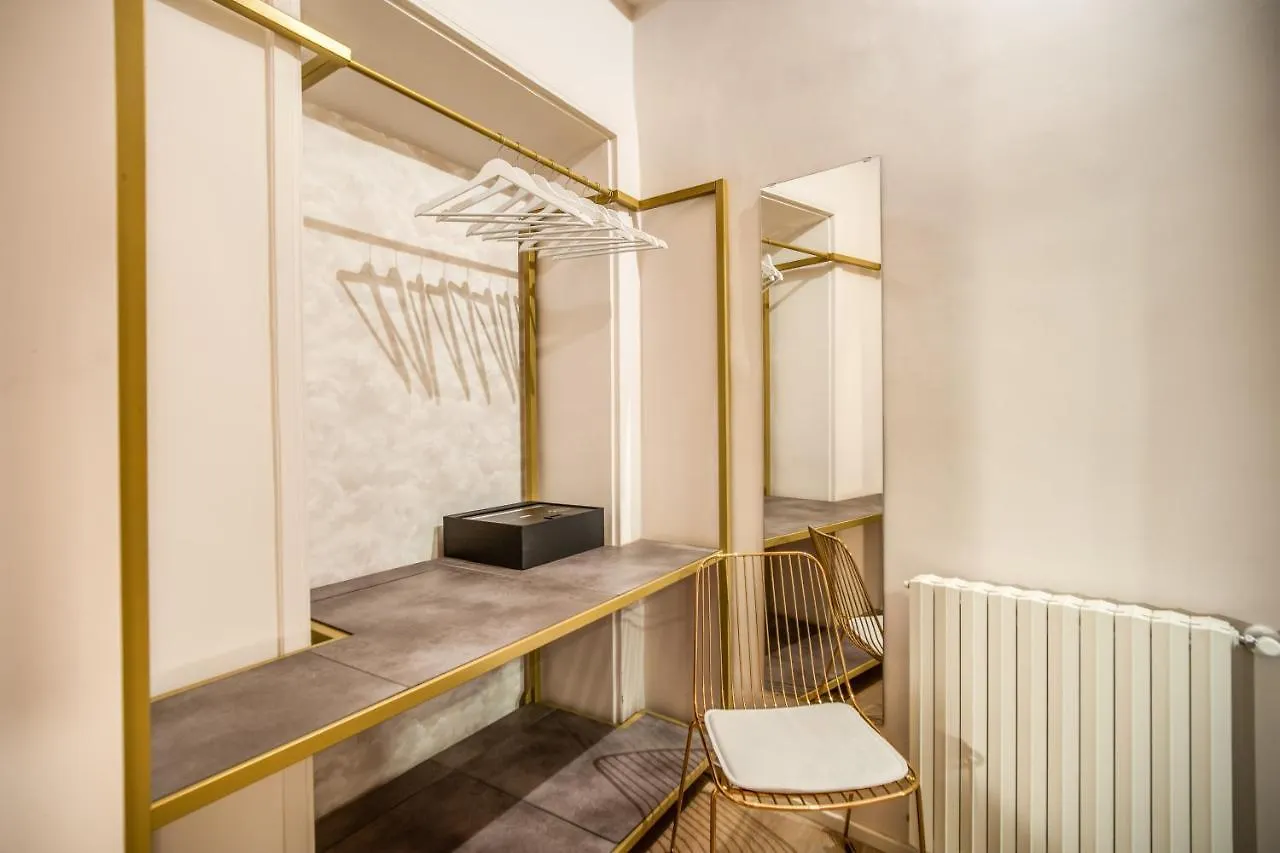 ゲストハウス Capranica Private Suites ローマ イタリア